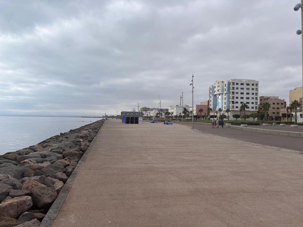 Haus in Nador/Sidi Ali, Marokko neben dem Meer Exterior foto